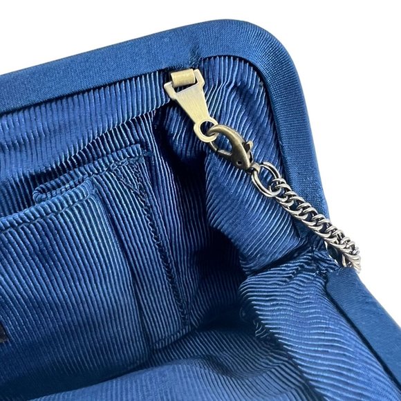 Fenn Wright Manson Tulip Clasp Silk Purse - Picture 7 of 8